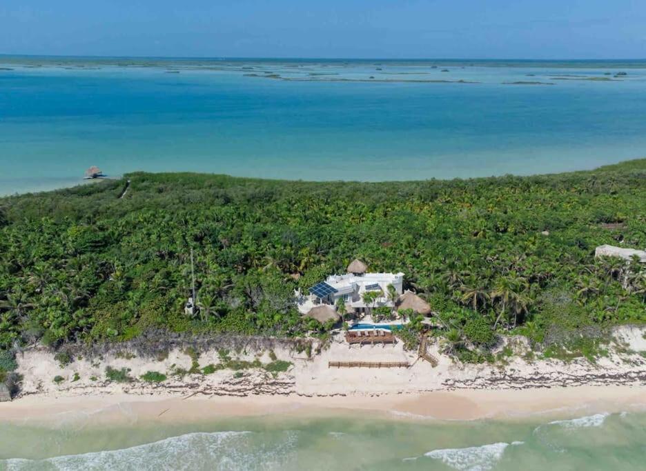 Luxury 5-Br Beachfront Home In Tulum Casa Sofia Gato Zewnętrze zdjęcie